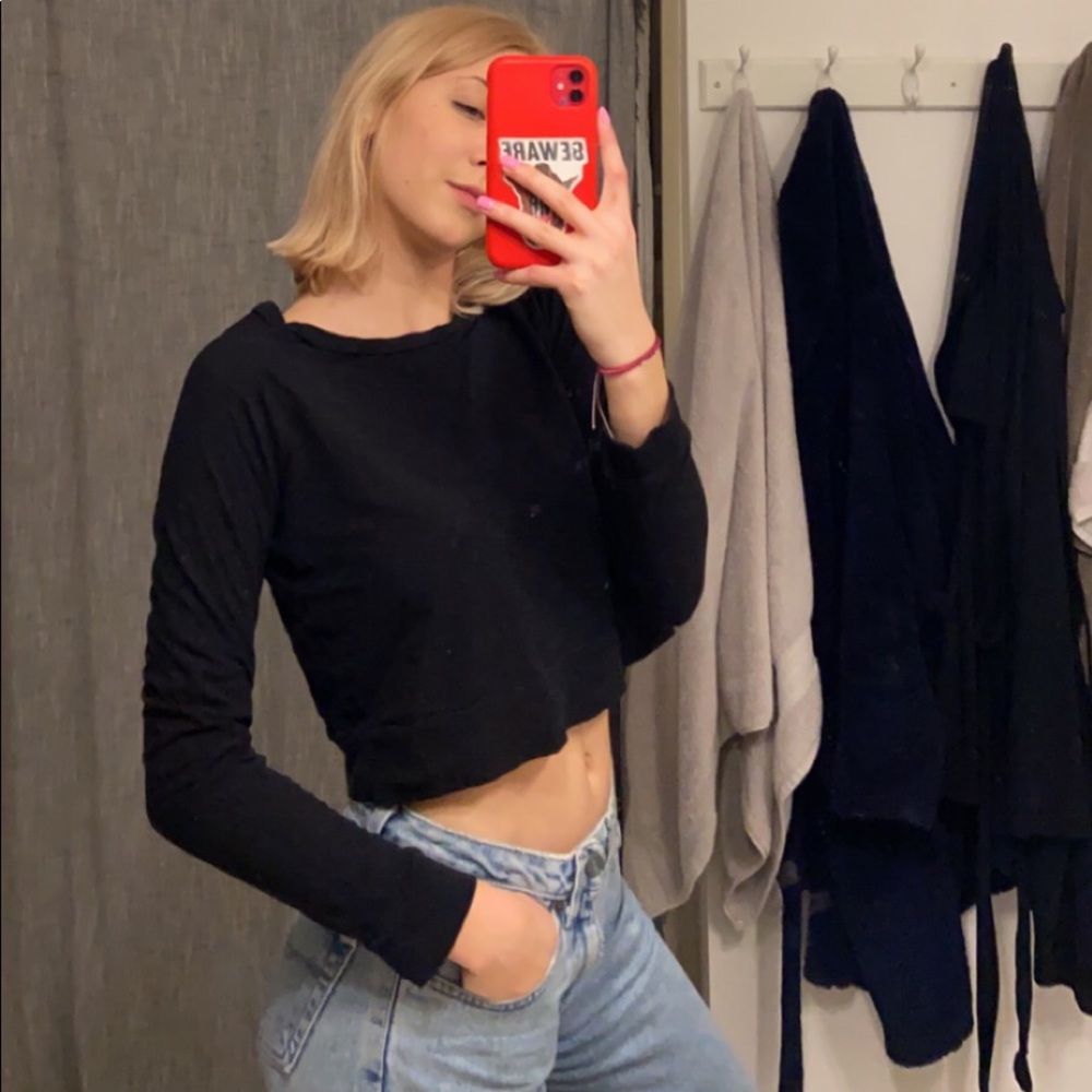 Forever 21 Cropped Long Sleeve